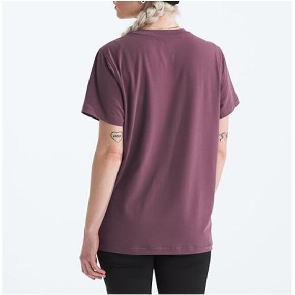 The North Face Women's Midnight Mauve Adventure Tee Size L - Picture 2 of 7